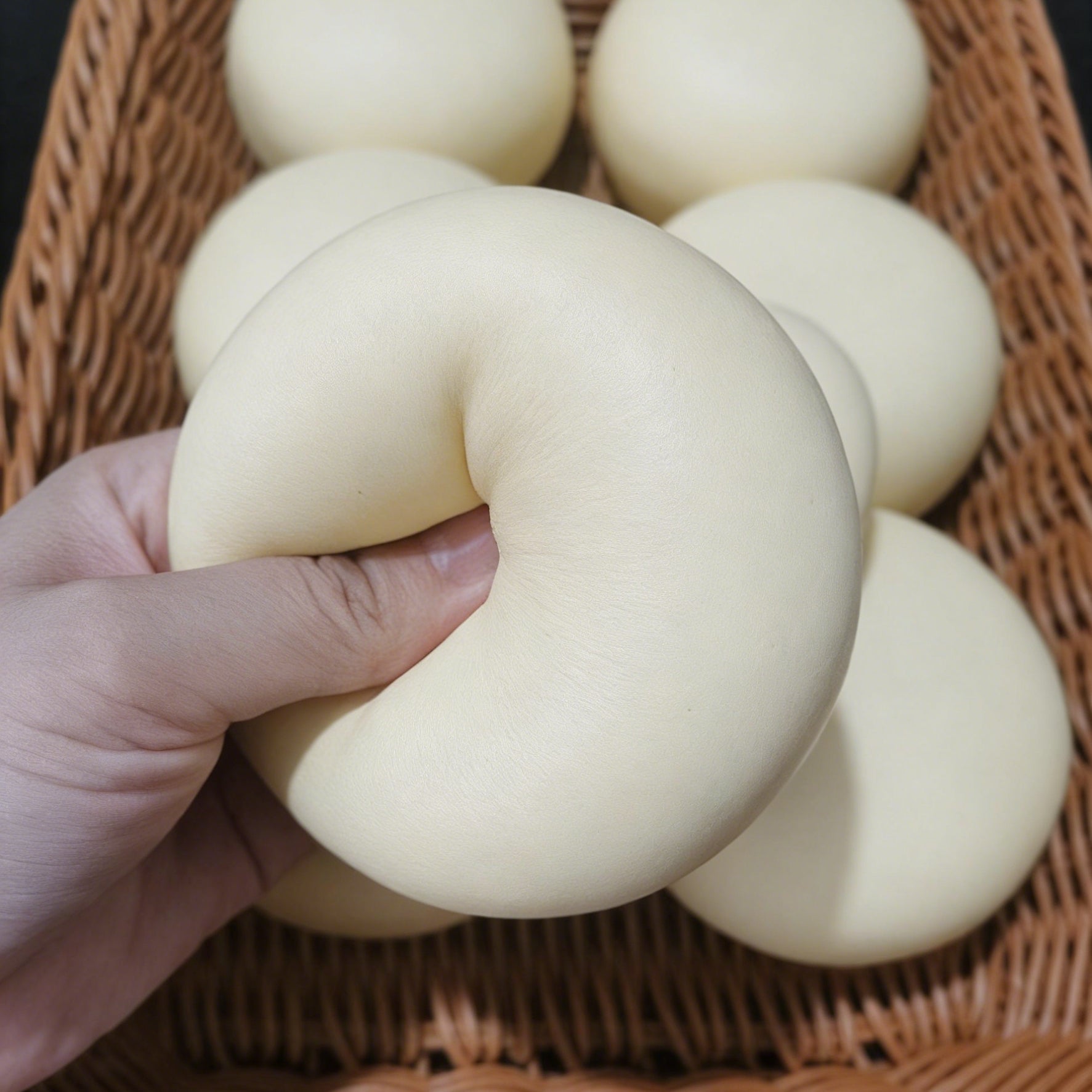 Giant Dumpling Squishy Milk Bun, 4/6 Inch Jumbo Soft Slow Rising Decompression Dough Stress Ball, Anxiety Relief Fidget Toy for Adults, Sensory Squeeze Ball, Novelty Bun Gift - Buhigift