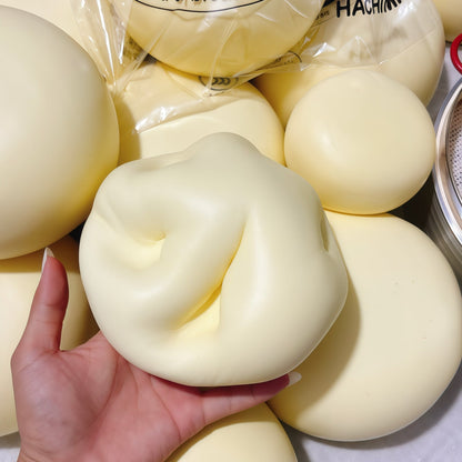 Giant Dumpling Squishy Milk Bun, 4/6 Inch Jumbo Soft Slow Rising Decompression Dough Stress Ball, Anxiety Relief Fidget Toy for Adults, Sensory Squeeze Ball, Novelty Bun Gift - Buhigift